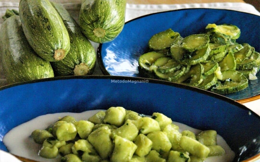 Gnocchi di Piselli su fonduta di panna vegetale con contorno di zucchine e porri croccanti